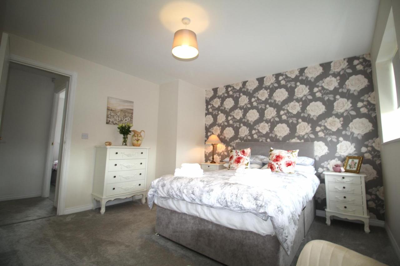 Ashington - 2 Bedroom House - Beautifully Decorated & Furnished - Large Garden Kültér fotó